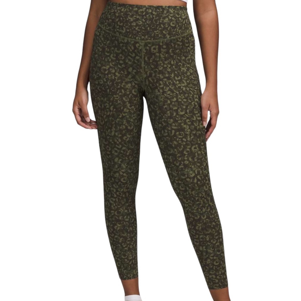 Lululemon Base Pace HR Tight 28” Leggings